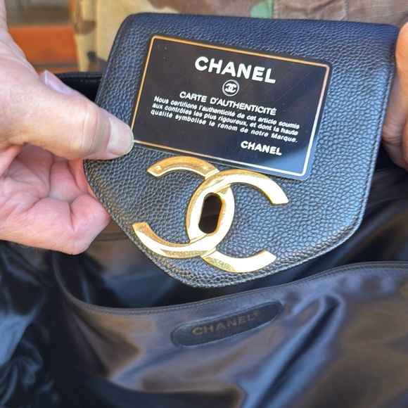 CHANEL CAVIAR SUPERMODEL. EXCELLENT USED CONDITION. - Picture 8 of 9